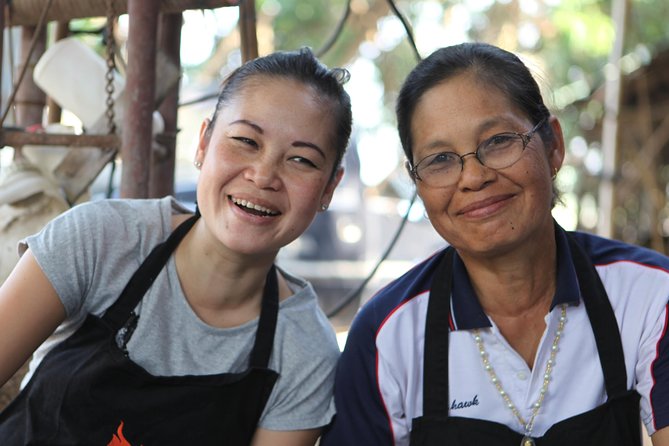 Private Market Tour and Northern Thai Cooking Lesson With a Local - The Sum Up