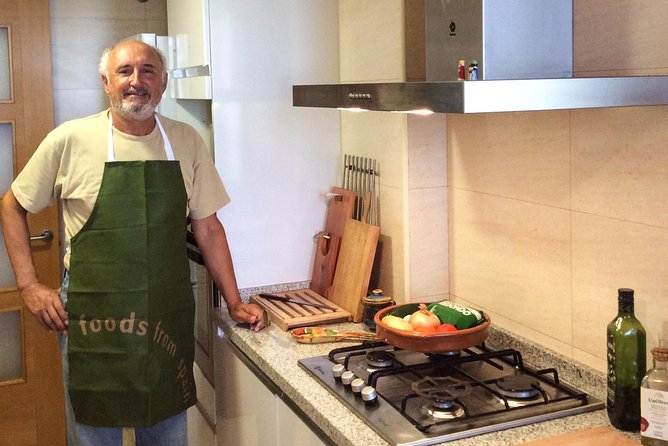 Private Market Tour and Paella Cooking Lesson in Almeria With Juan - Paella Cooking Demonstration by Juan