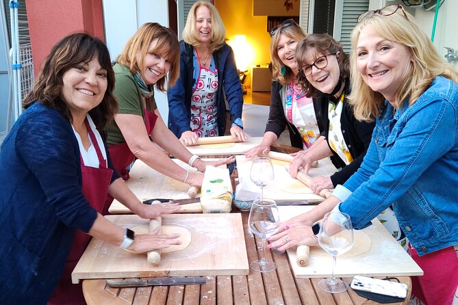 Private Market Tour, Pasta Making Class and Dinner With a Local Chef in Florence - Tour Details