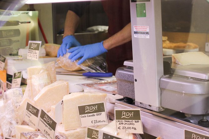 Private Market Tour, Pasta Making Class and Dinner With a Local Chef in Florence - Dinner With a Local Chef