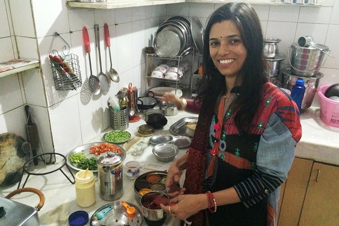 Private Market Tour & Vegetarian Cooking Class & Meal in a Local Jaipur Home - Booking Information