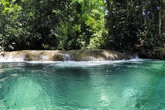 Private Mayfields Falls Experience With Transportation - Experience Highlights