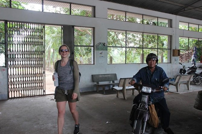 Private Mekong Delta With Biking ( Non- Touristy ) - Local Cuisine and Refreshments