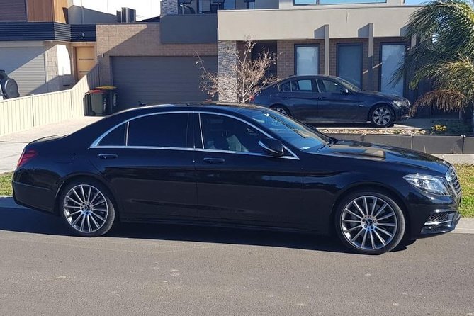 Private Melbourne Day Tours – Luxury Vehicle - Service Details
