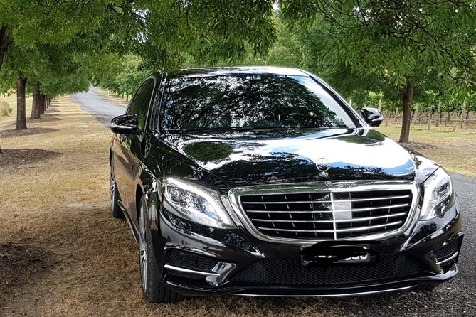 Private Melbourne Day Tours – Luxury Vehicle - Meeting and Pickup