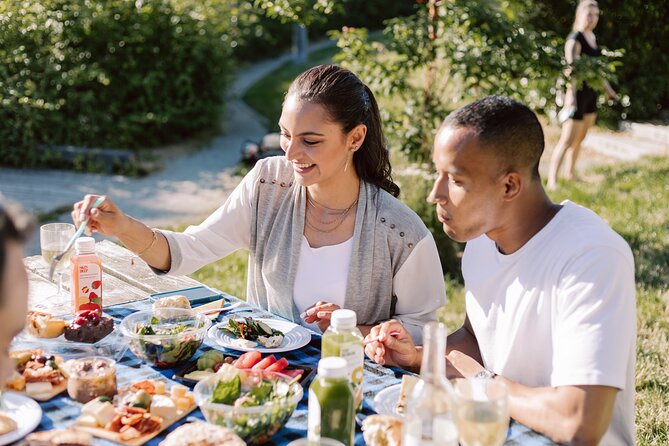 Private Midtown Atlanta Mystery Picnic Experience - Booking and Confirmation