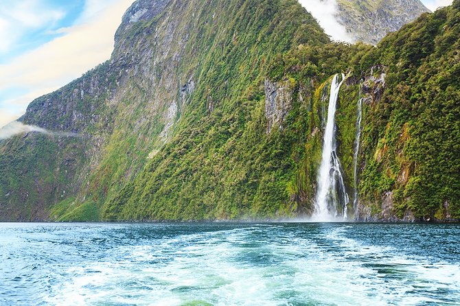Private Milford Sound Tour With Cruise & Lunch From Te Anau - Common Questions