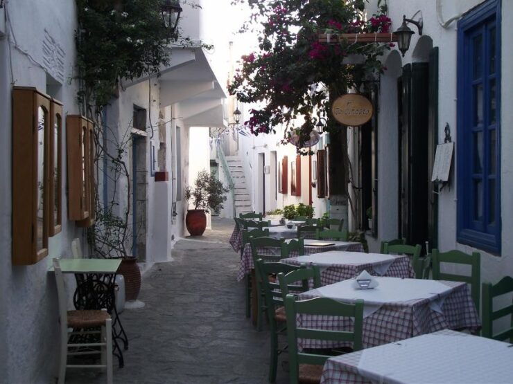 Private Milos Land Guided Tour - Itinerary