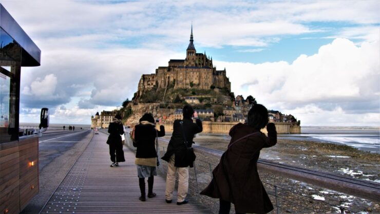 Private Mont Saint-Michel Family Walking Tour - Activity Details