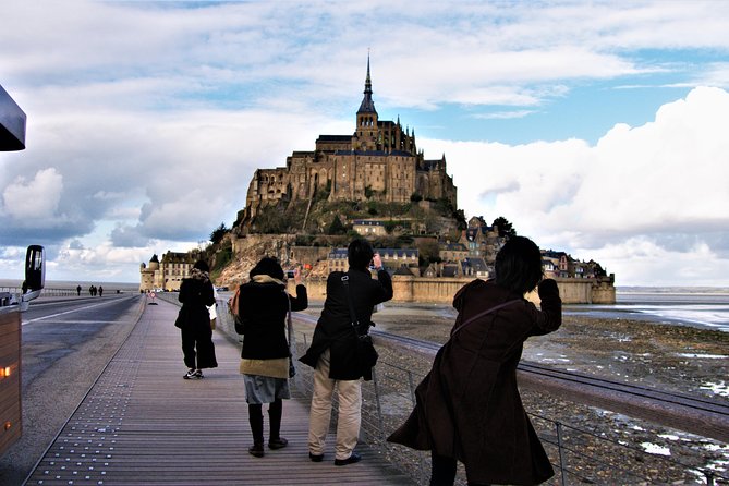 Private Mont Saint-Michel Family Walking Tour - Overview of the Tour