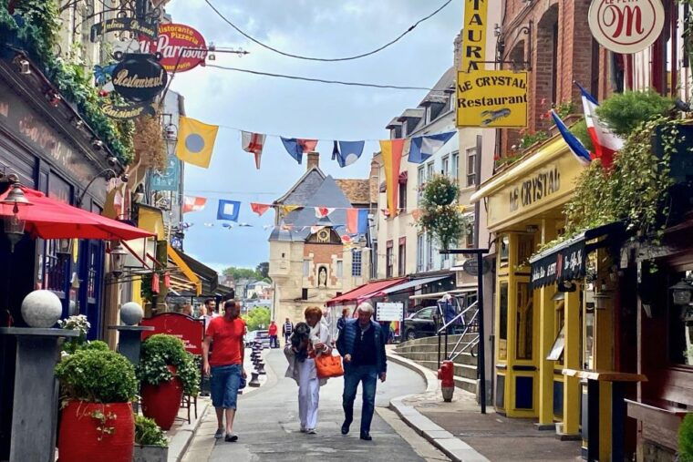 Private Mont Saint-Michel, Honfleur Trip by Mercedes - Exploring the Medieval City of Honfleur