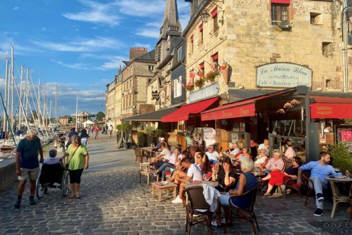 Private Mont Saint-Michel, Honfleur Trip by Mercedes - Vehicle Comfort and Experience