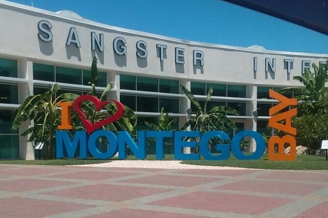 Private Montego Bay Airport transfer to Falmouth Trelawny - Why Choose a Private Transfer from Montego Bay Airport?