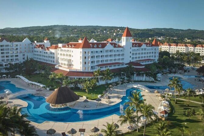 Private Montego Bay Airport Transfer to Gran Bahia Principe - What Travelers Can Expect Upon Arrival