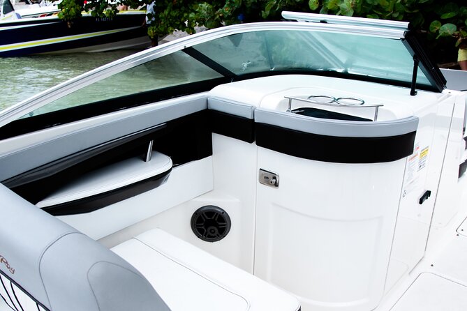 Private Moon-Watch Boat Cruise in Fort Lauderdale - End Point and Cancellation Policy