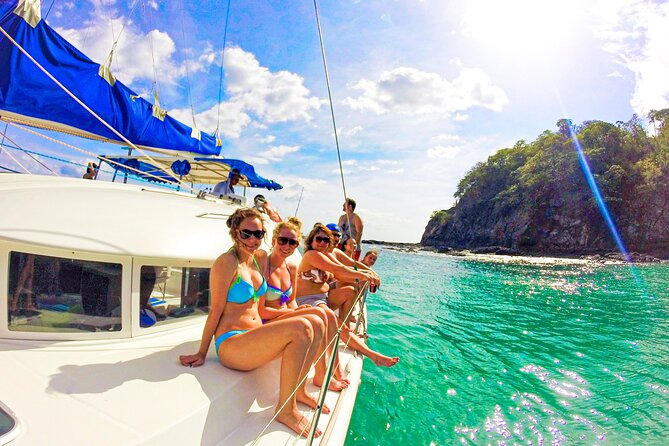 Private Morning Catamaran in Playa Flamingo - Onboard Amenities