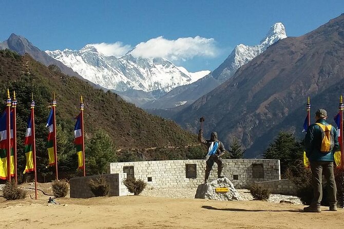 Private Multi-Day Tour Everest Base Camp Treksin Kathmandu - Trek Leader and Porter Services