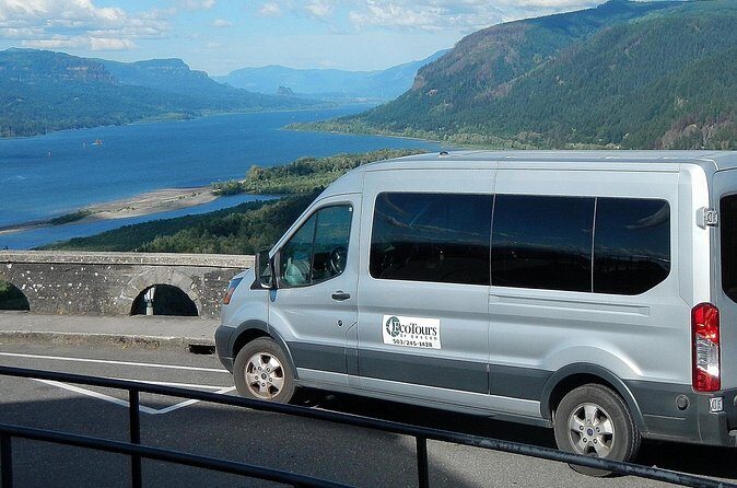 Private Multnomah Falls and Mt. Hood Tour with Gorge Waterfalls - Who Should Consider This Tour?