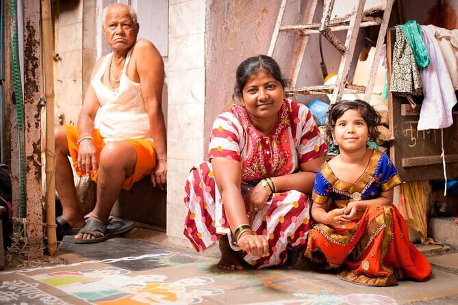 Private Mumbai 2-Day Tour Package:City + Slum & Elephanta Island. - What Reviewers Say