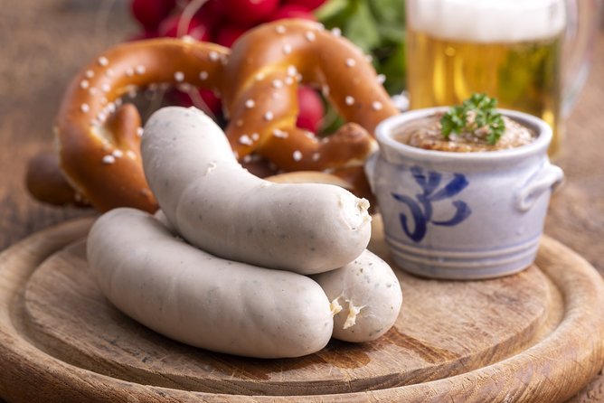 Private Munich Beer Hall-Hopping With 3-Course-Menu, Free Beer and Beer-Tasting - Private Tour With Convenient Tour Times