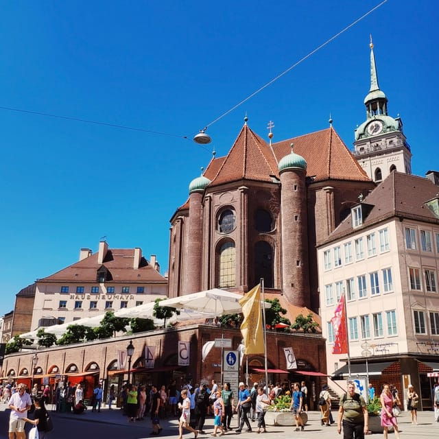 Private Munich Old Town and Historical City Walking Tour - Starting Point: Fischbrunnen at Marienplatz