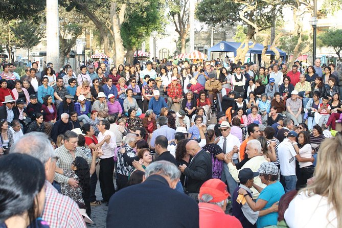 Private Neighborhoods Tour: Miraflores, Barranco & Chorrillos - Directions to Barranco and Chorrillos