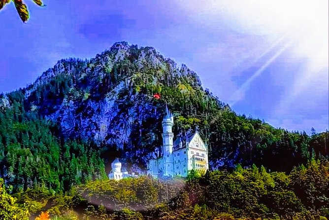 Private Neuschwanstein Castle Day Trip  - Garmisch-Partenkirchen - Meeting and Pickup