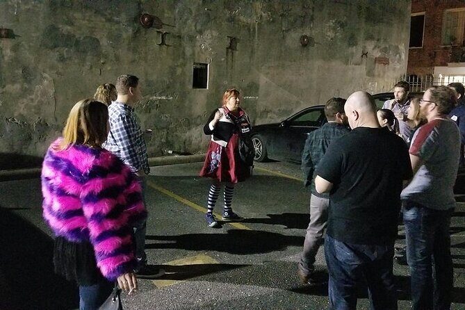 Private New Orleans Haunted Tour with Bar Stops - What to Expect from the Experience
