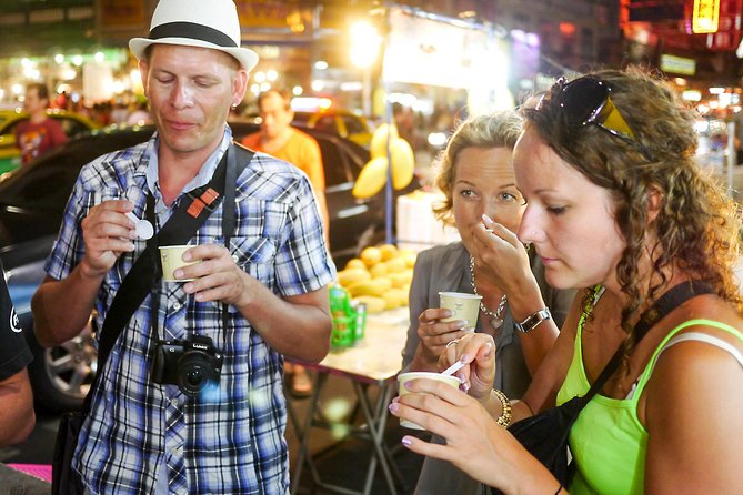 Private Night Street Food Tour of Bangkok's Chinatown - Overwhelming Choices for First-Time Visitors