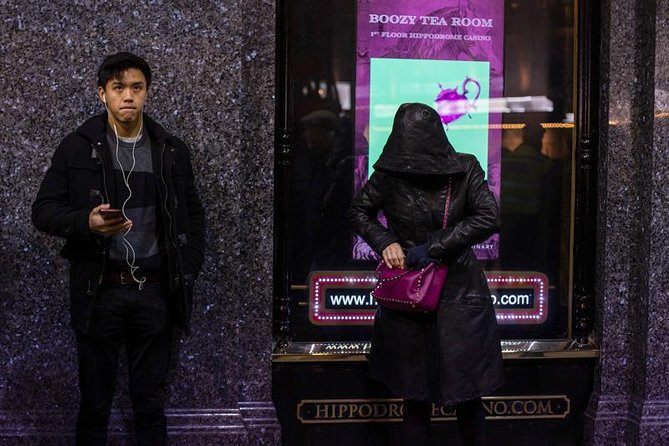 Private Night Street Photography Workshop - Soho Afterdark - Workshop Pricing and Group Size