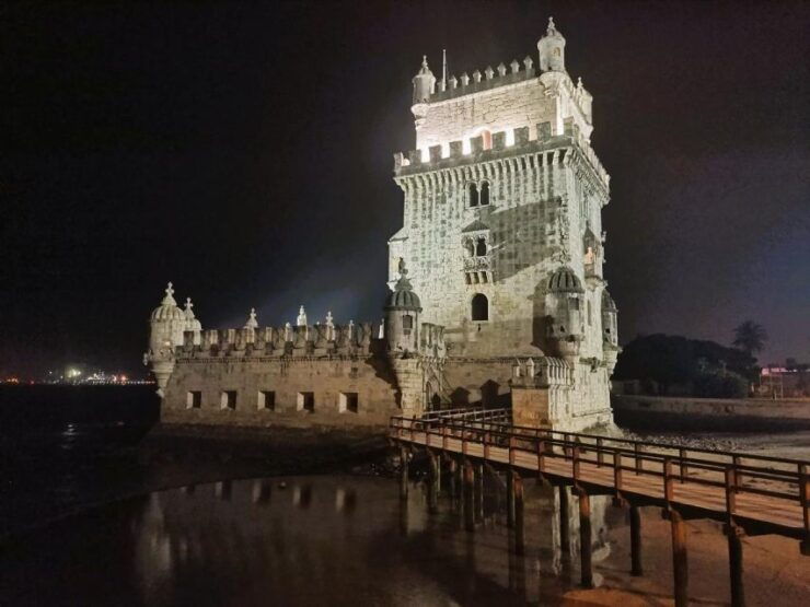 Private Night Tour, Authentic Fado Show & Portuguese Dinner - Booking and Payment Details