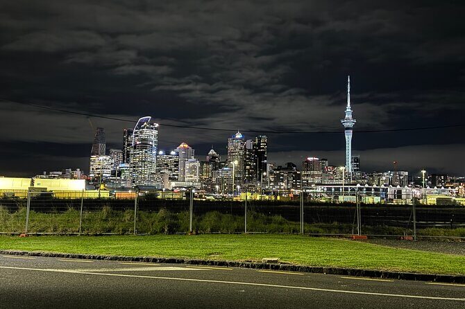 Private Night Tour of Auckland, Sky Tower Bar, Bridge & Museum - The Sum Up