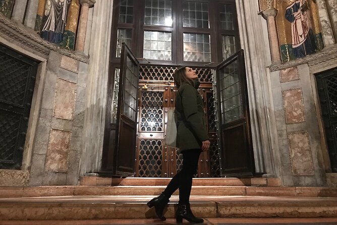 Private Night Tour of Doges Palace and St Marks Basilica - Common Questions