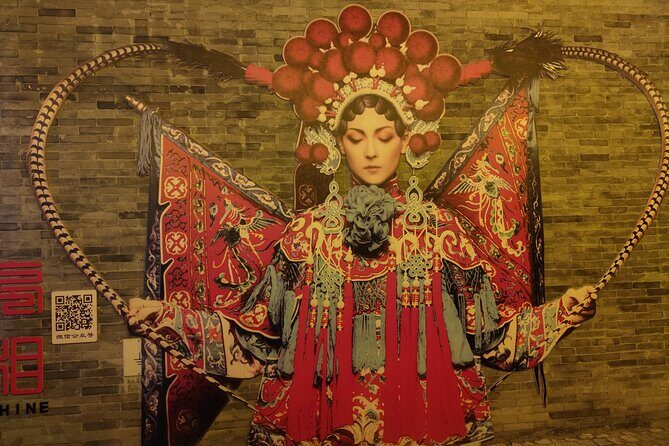 Private Night Walking Tour in Qianmen Street and Tiananmen Square - Good To Know