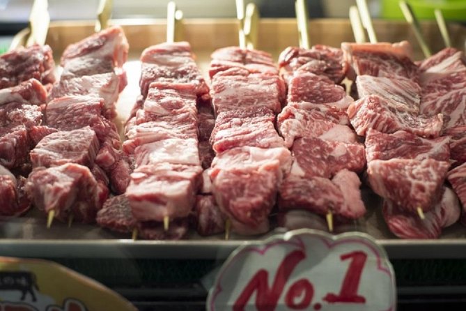 Private Nijo Castle Sightseeing and Nishiki Food Tour - Booking and Pricing Details