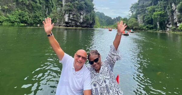 Private Ninh Binh Luxury Day Tour: Tam Coc, Mua Cave, Biking - Tour Inclusions