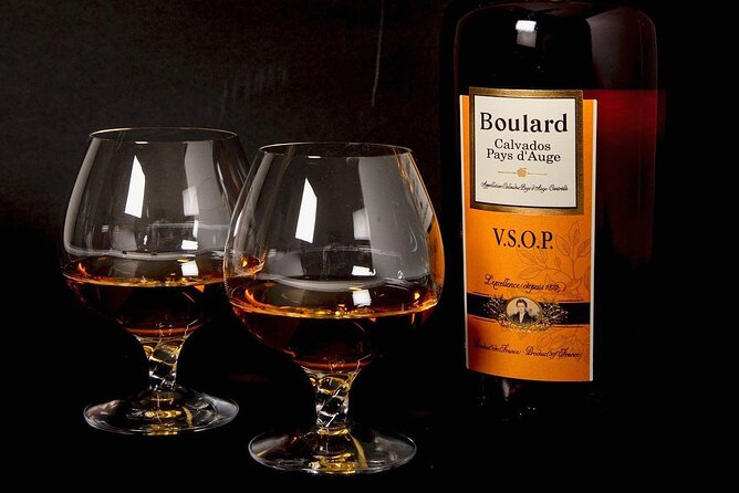 Private Normandy Live Guided Trip to Rouen — Honfleur — Deauville - Discovering the Beach Resorts of Deauville