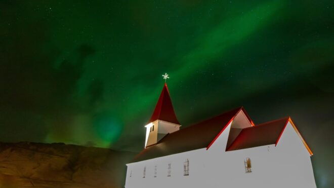 Private Northern Lights by Super Truck 4x4 - Safety Considerations