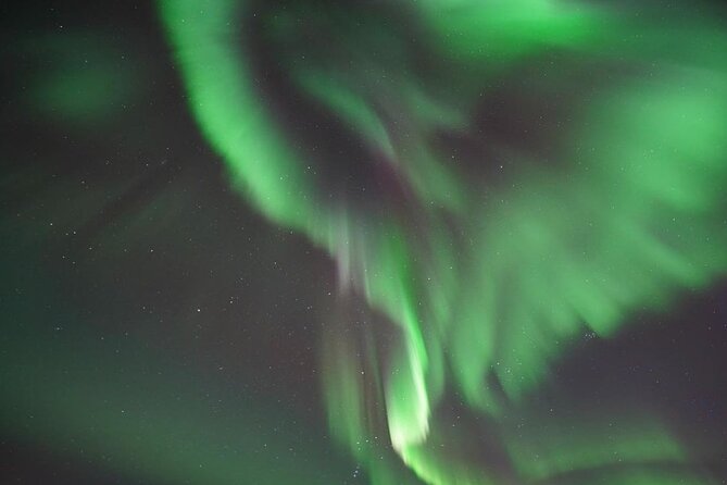 Private Northern Lights Tour With Hot Chocolate in Iceland - Cancellation Policy and Weather Conditions