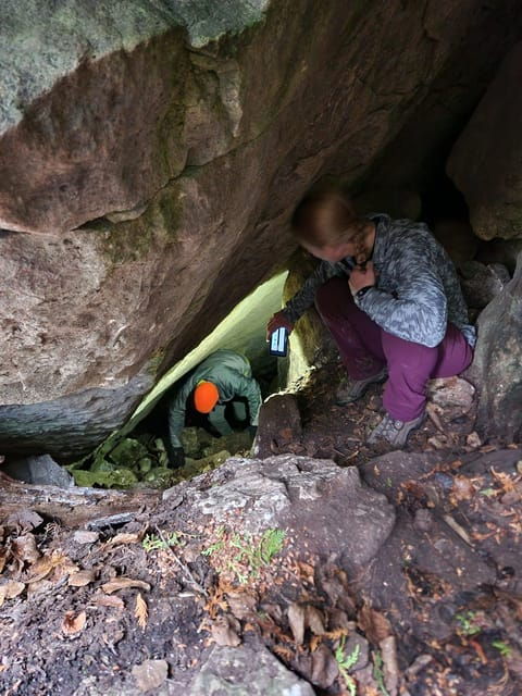 Private Nottawasaga Bluffs Caves Hike - Creemore/Collingwood - Nearby Dining Options