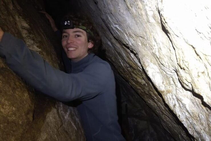 Private Nottawasaga Bluffs Caves Snowshoe-Creemore/Collingwd - Experience Highlights