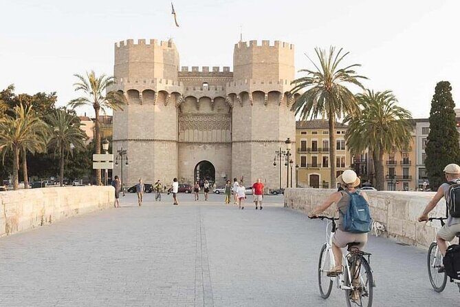 Private Old Town Golden Age Valencia Tour - Good To Know