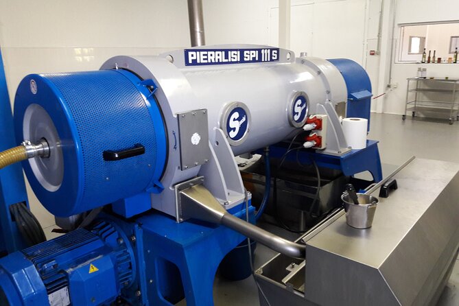 Private Olive Oil Tour From Sevilla - Olive Oil Production Process