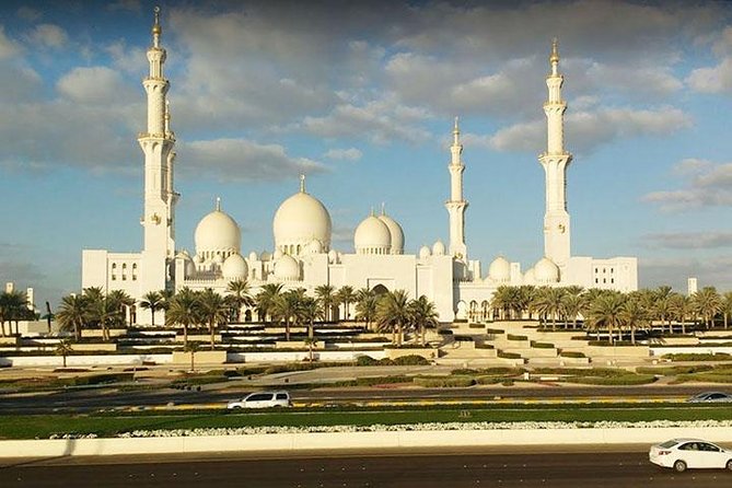 Private One-day Abu Dhabi Highlight Tour From Dubai With Lunch - Itinerary and Flexibility