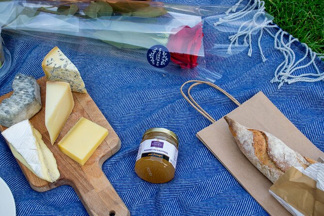 Private One Day E-Bike Tour of Paris Famous Landmarks - Itinerary for the One Day Tour