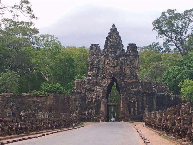 Private One Day Tour with Sunrise at Angkor Wat - FAQ
