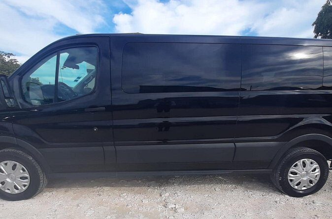 Private One way Airport Transfer in Freeport - FAQs