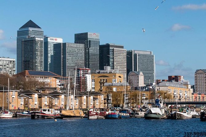 Private One Way or Round Trip Transfer: Heathrow Airport to East London - Additional Services and Accessibility