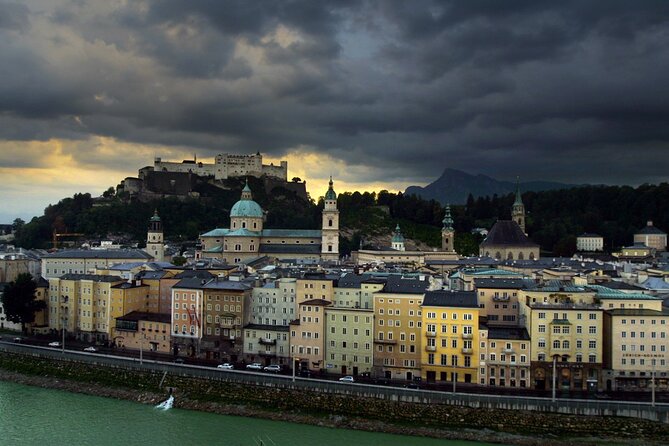 Private One Way Sightseeing Transfer From Salzburg to Prague via Cesky Krumlov - Directions