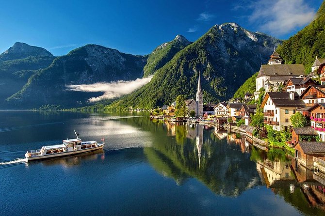 Private One-Way Tour From Prague to Salzburg-2h Stop in Hallstatt - Comfortable Transportation